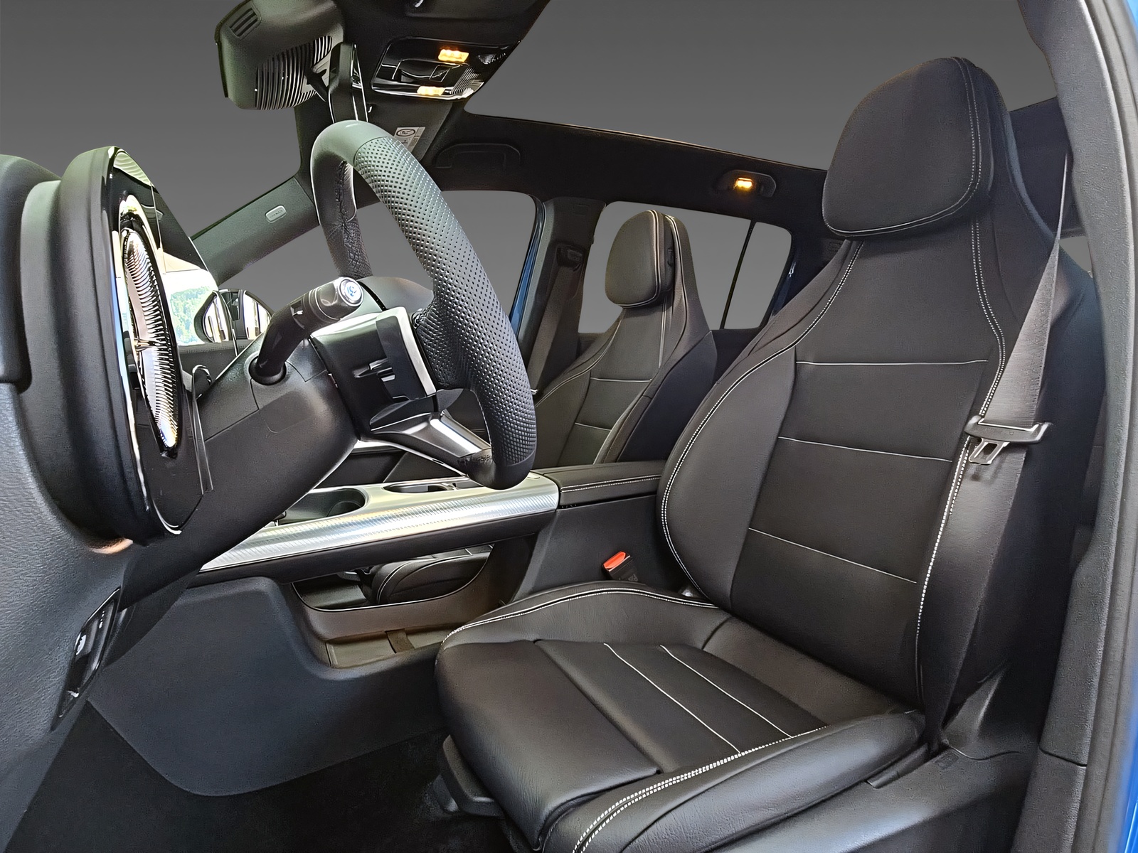 MERCEDES-BENZ GLB 220 4Matic-image-8