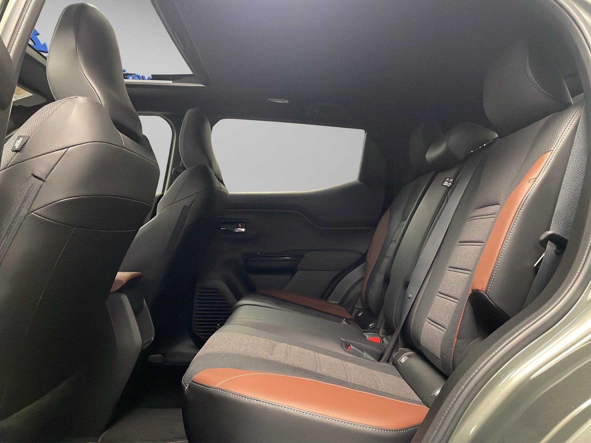 SUZUKI e Vitara Compact Top-image-8