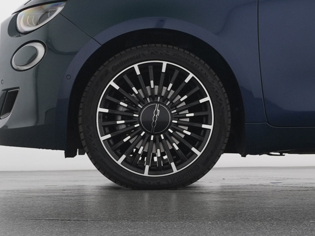 FIAT 500 electric 87 kW La Prima-image-2