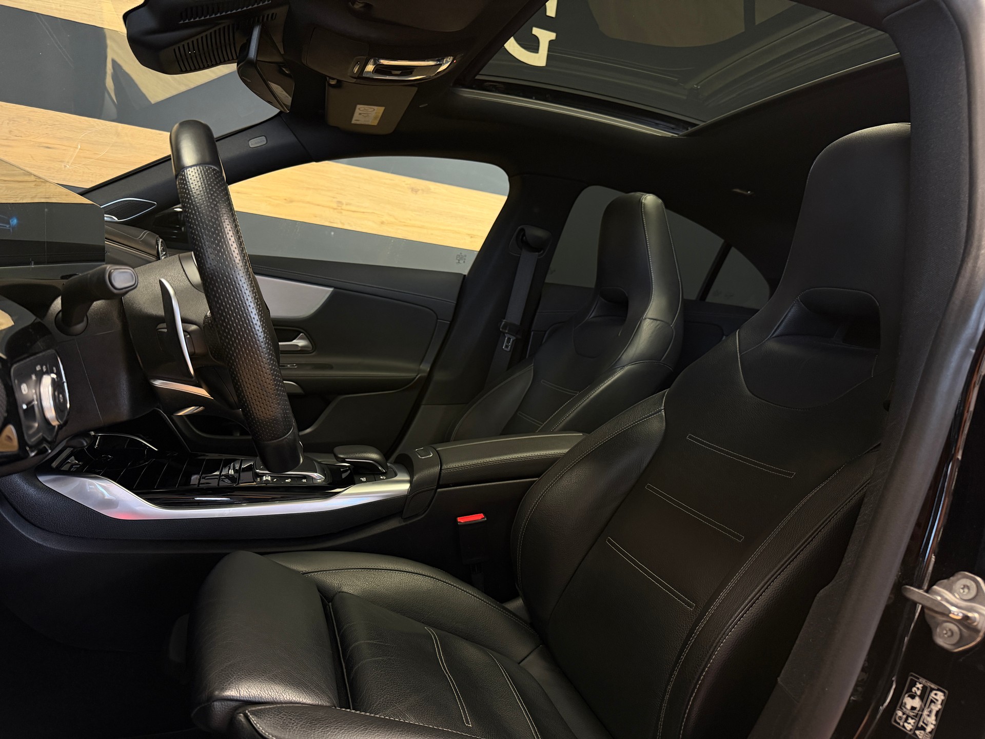 MERCEDES-BENZ CLA 35 AMG 4Matic 7G-DCT-image-20
