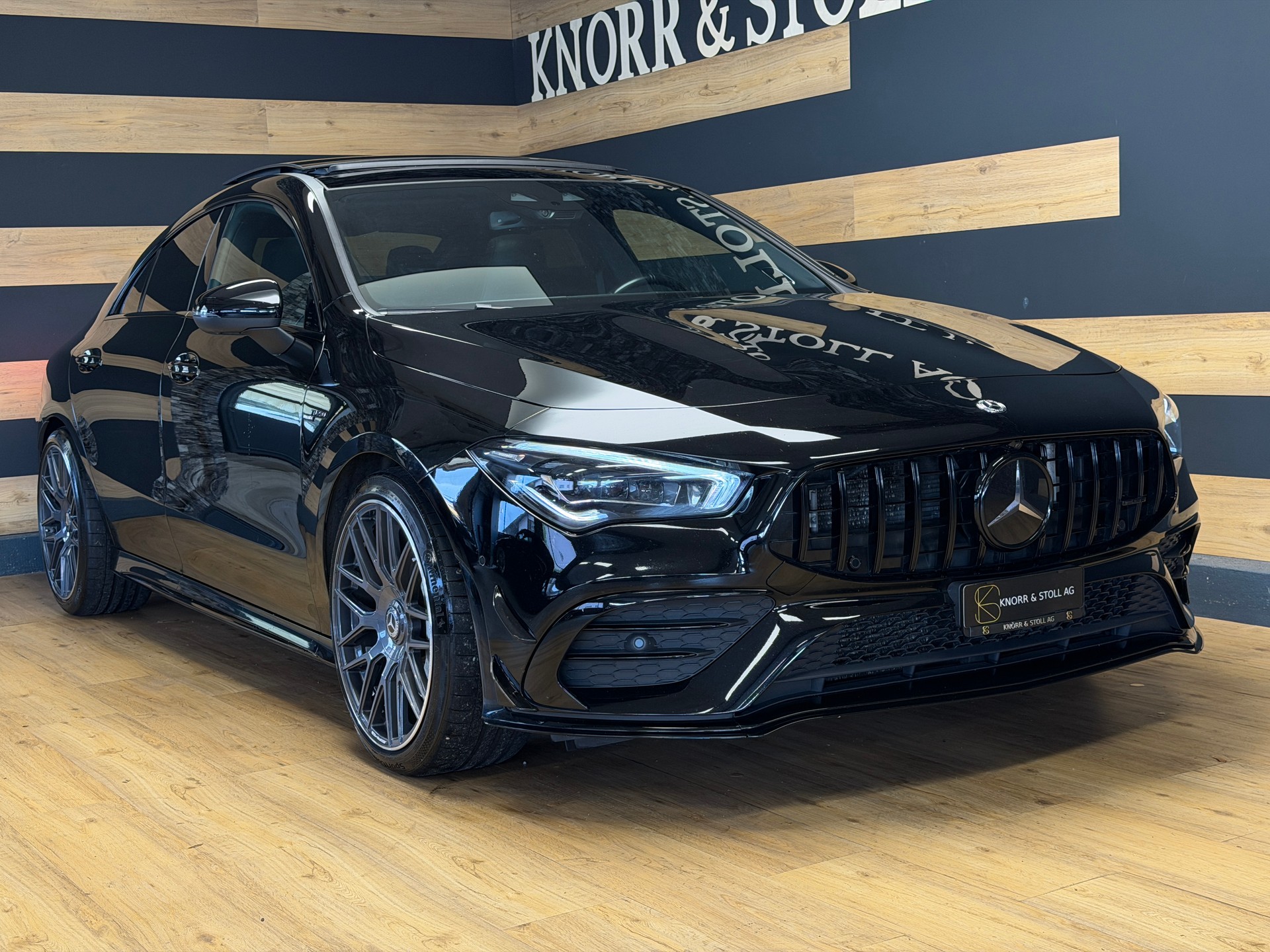 MERCEDES-BENZ CLA 35 AMG 4Matic 7G-DCT