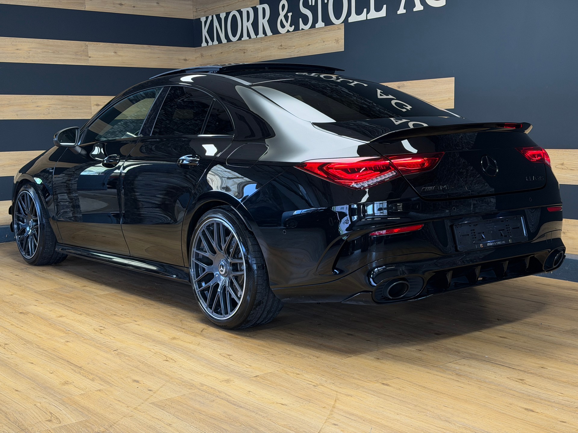 MERCEDES-BENZ CLA 35 AMG 4Matic 7G-DCT-image-6