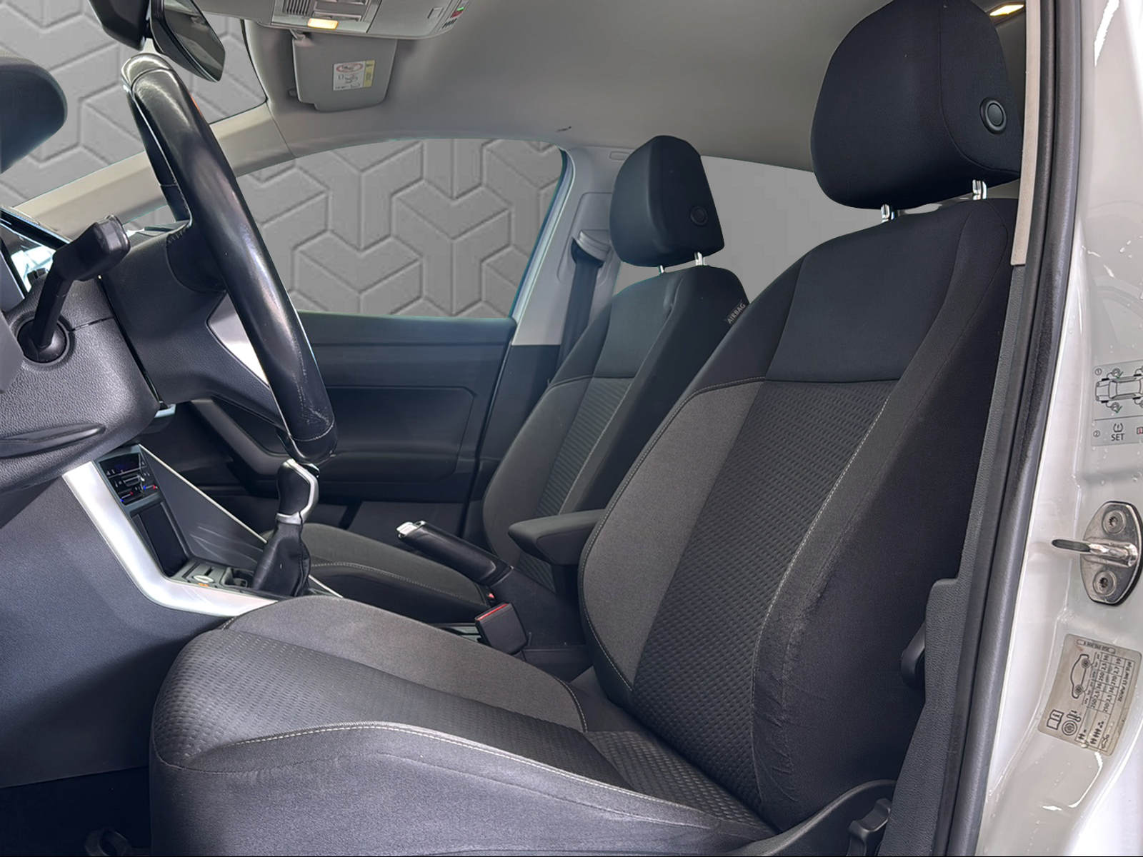 VW Polo 1.0 TSI Life-image-10