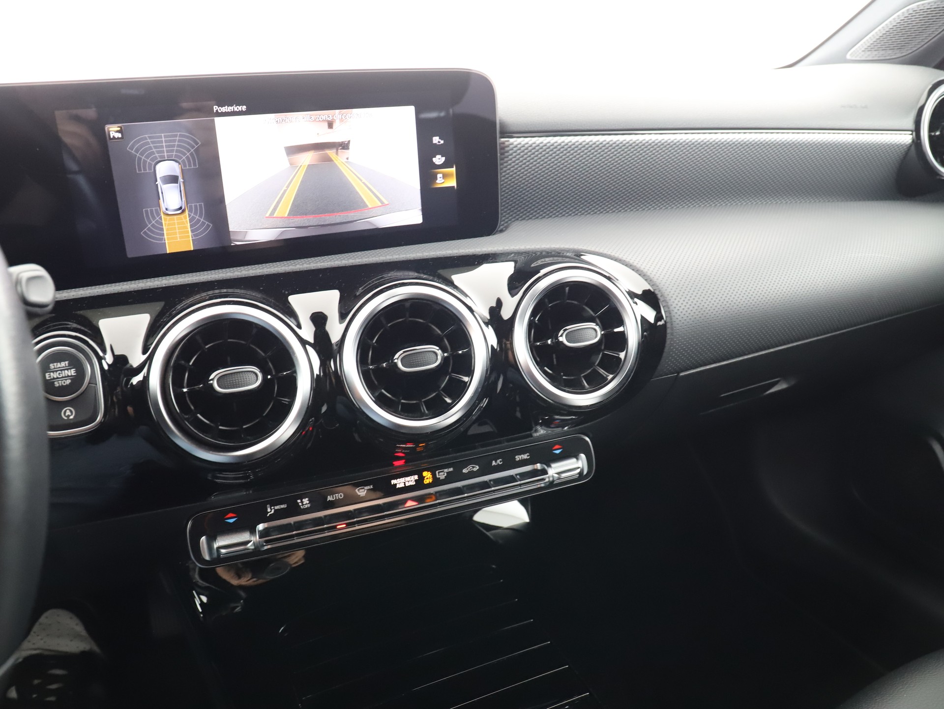 MERCEDES-BENZ A 180 Night Star-image-13