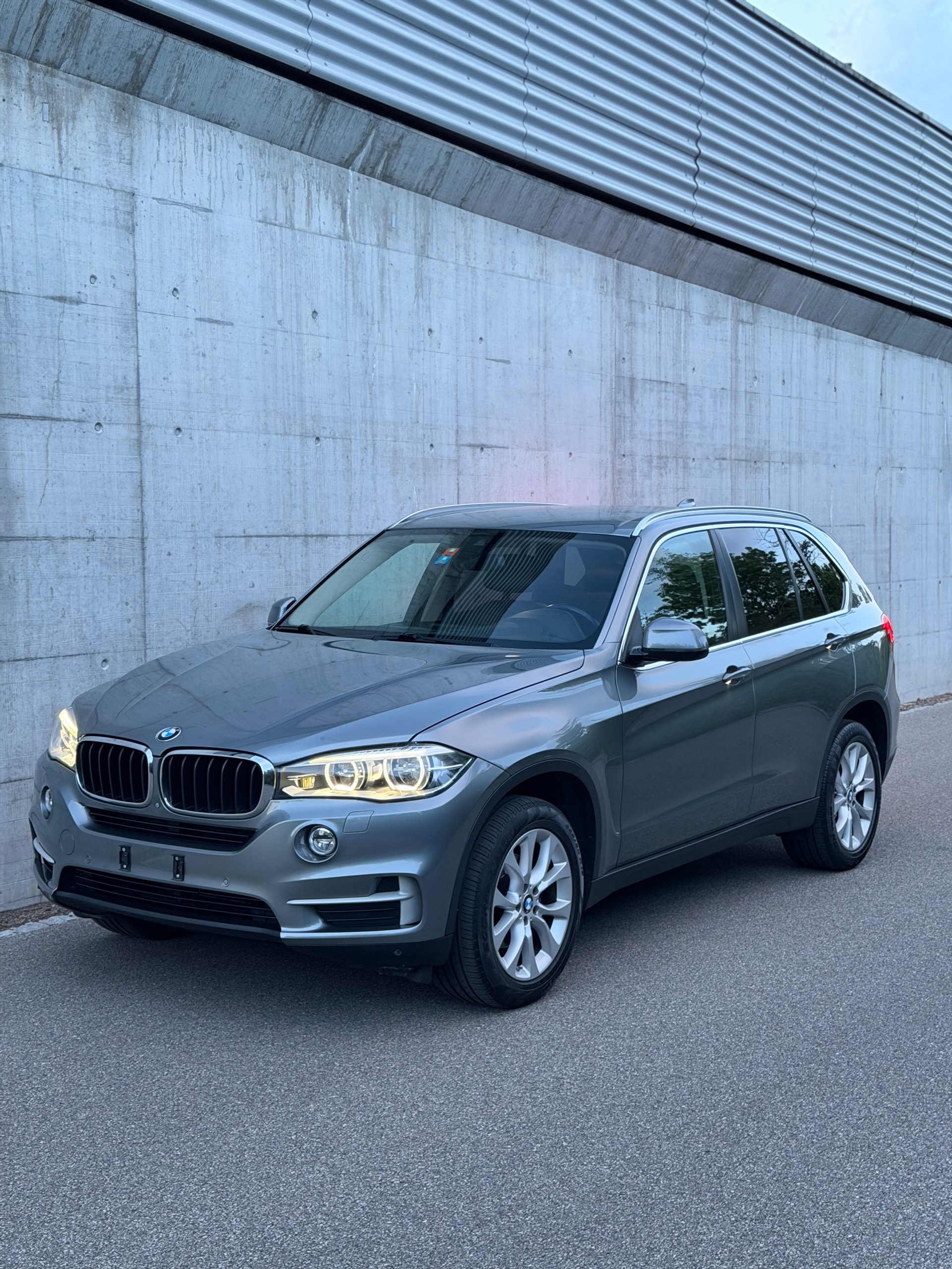 BMW X5 xDrive 30d Steptronic-image-0