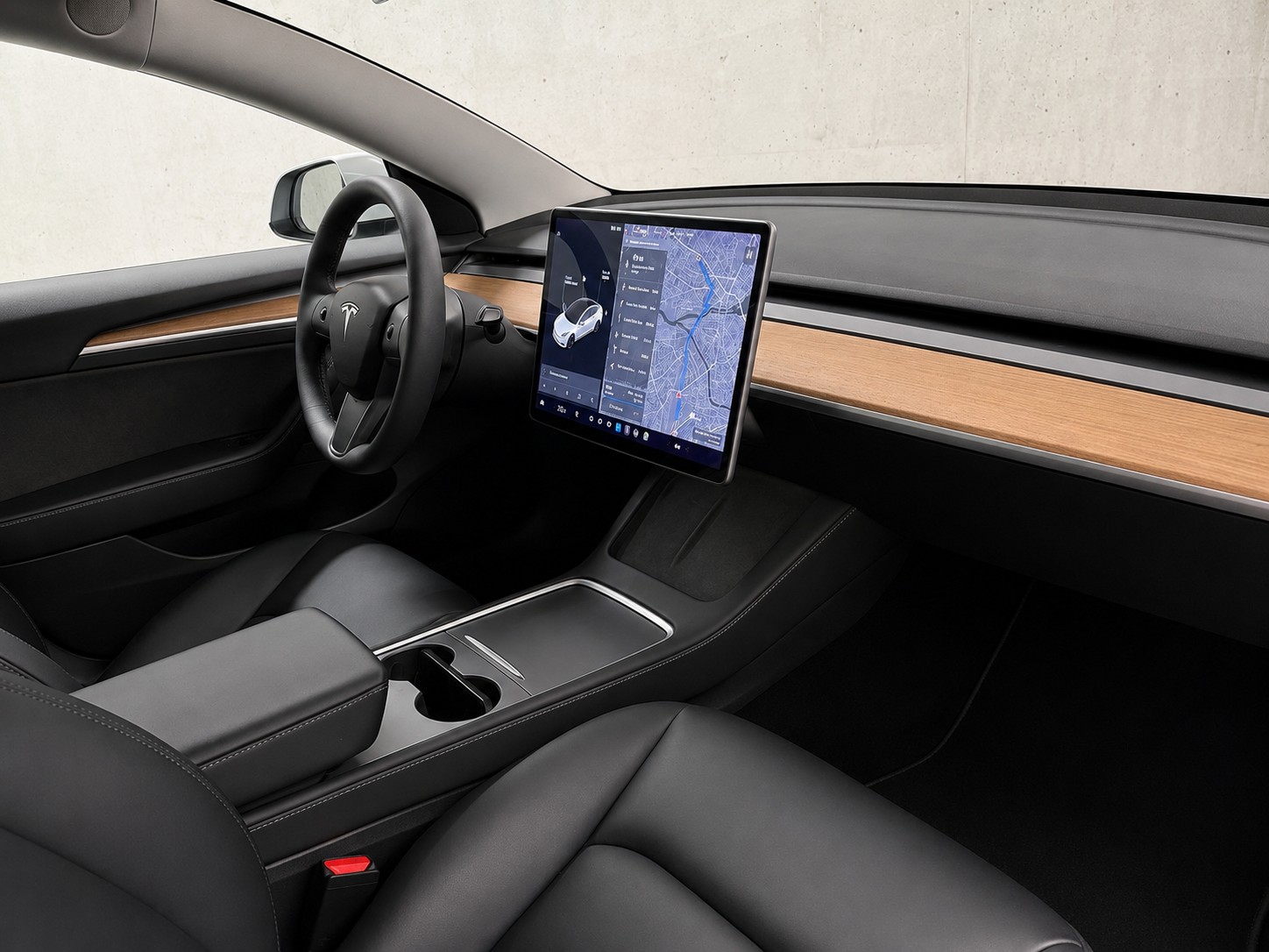 TESLA Model 3-image-18