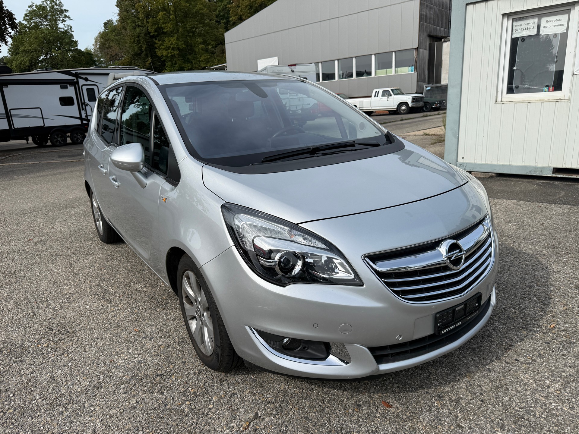 OPEL Meriva 1.4 Turbo Cosmo Automatic-image-1