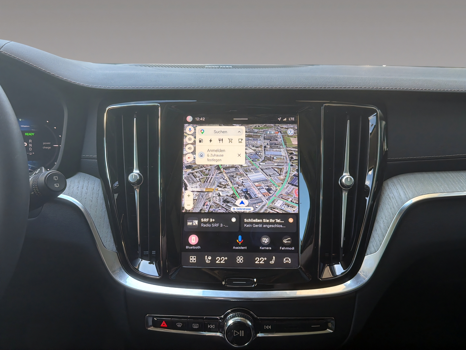 VOLVO V60 2.0 T6 TE Ultimate Dark eAWD-image-10