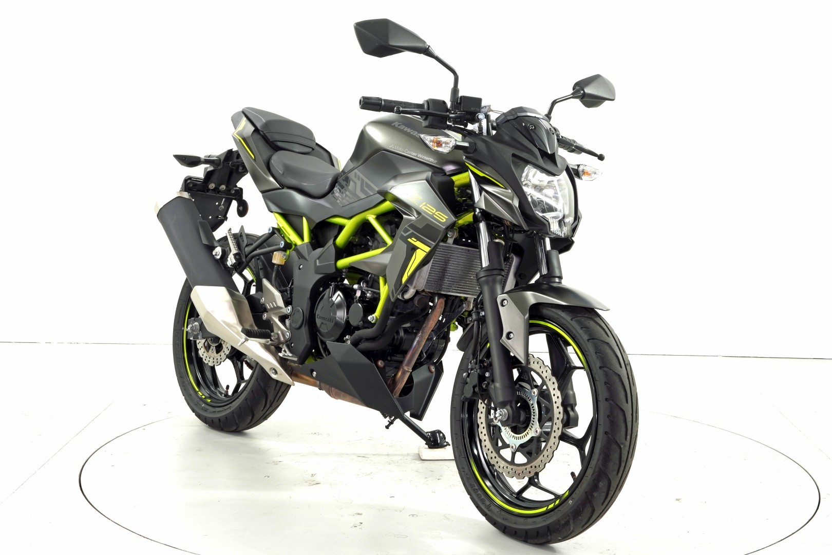 KAWASAKI Z 125 ABS-showroom-element-1