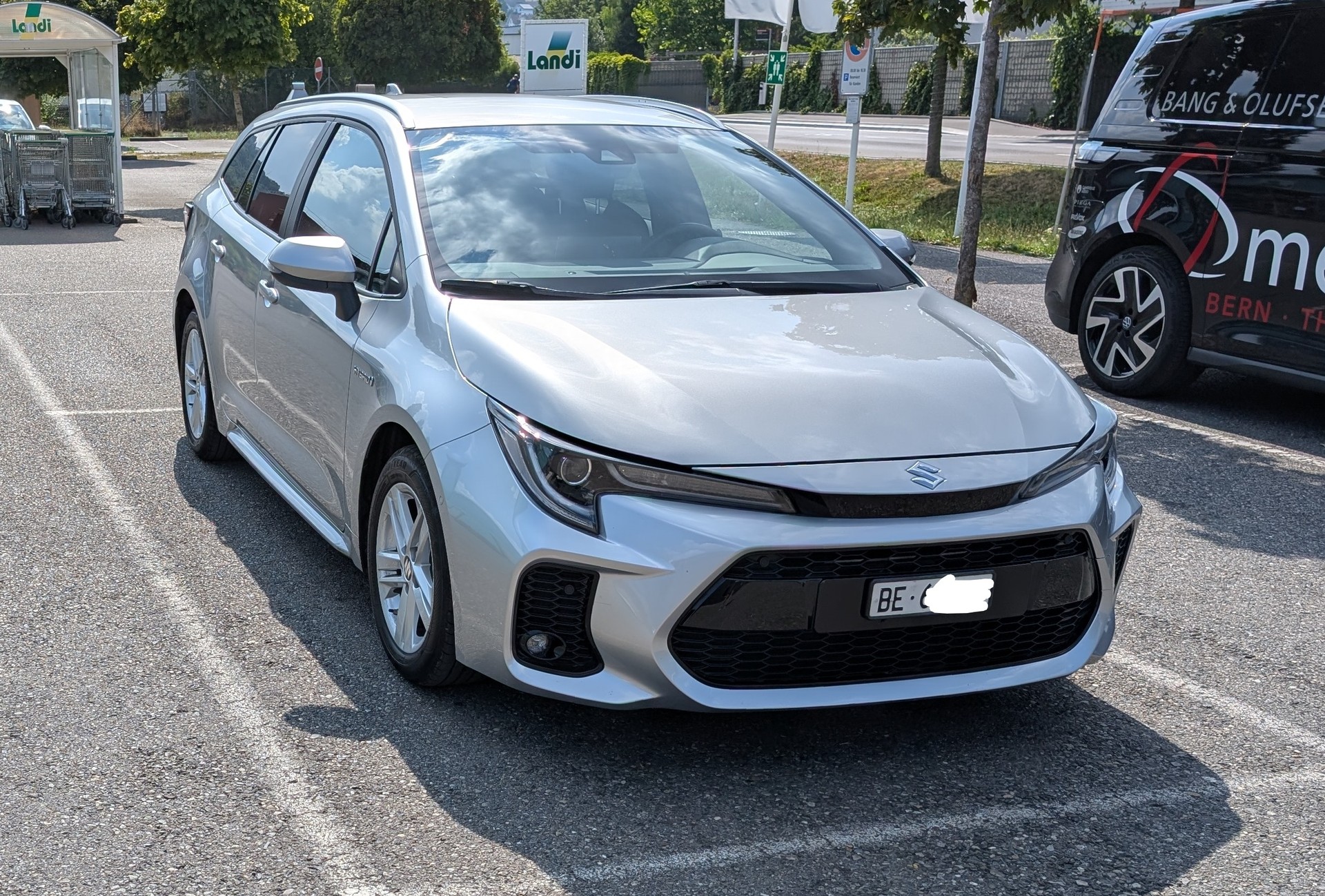 SUZUKI 1.8 Compact Top Hybrid-image-0