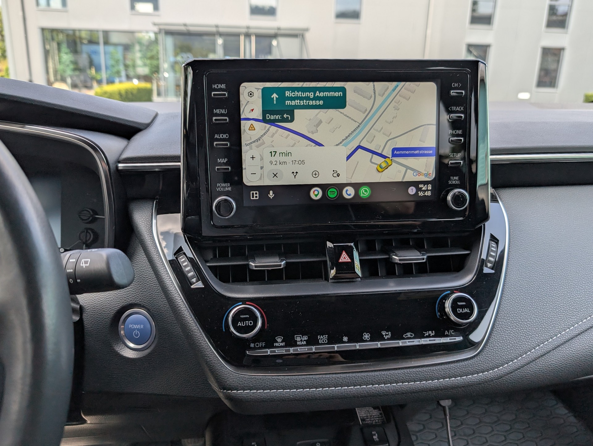 SUZUKI 1.8 Compact Top Hybrid-image-2
