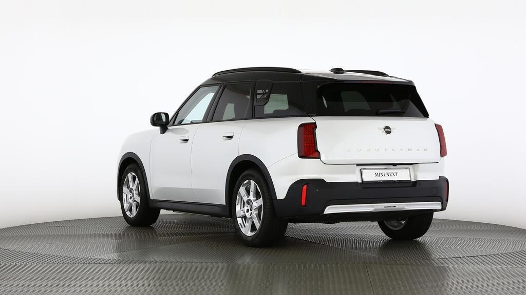MINI Countryman E-image-4