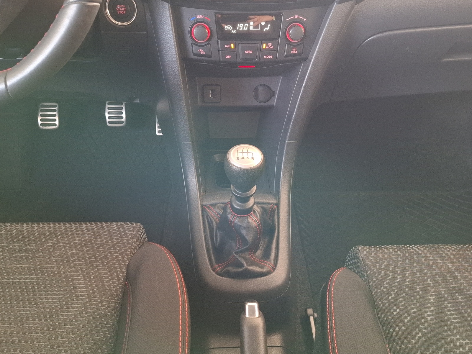 SUZUKI Swift 1.6i 16V Sport // MFK 26.08.2026 // 8-fach bereift-image-12