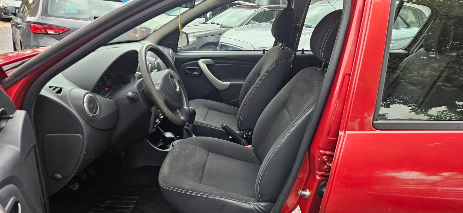 DACIA Sandero 1.6 Stepway-image-2
