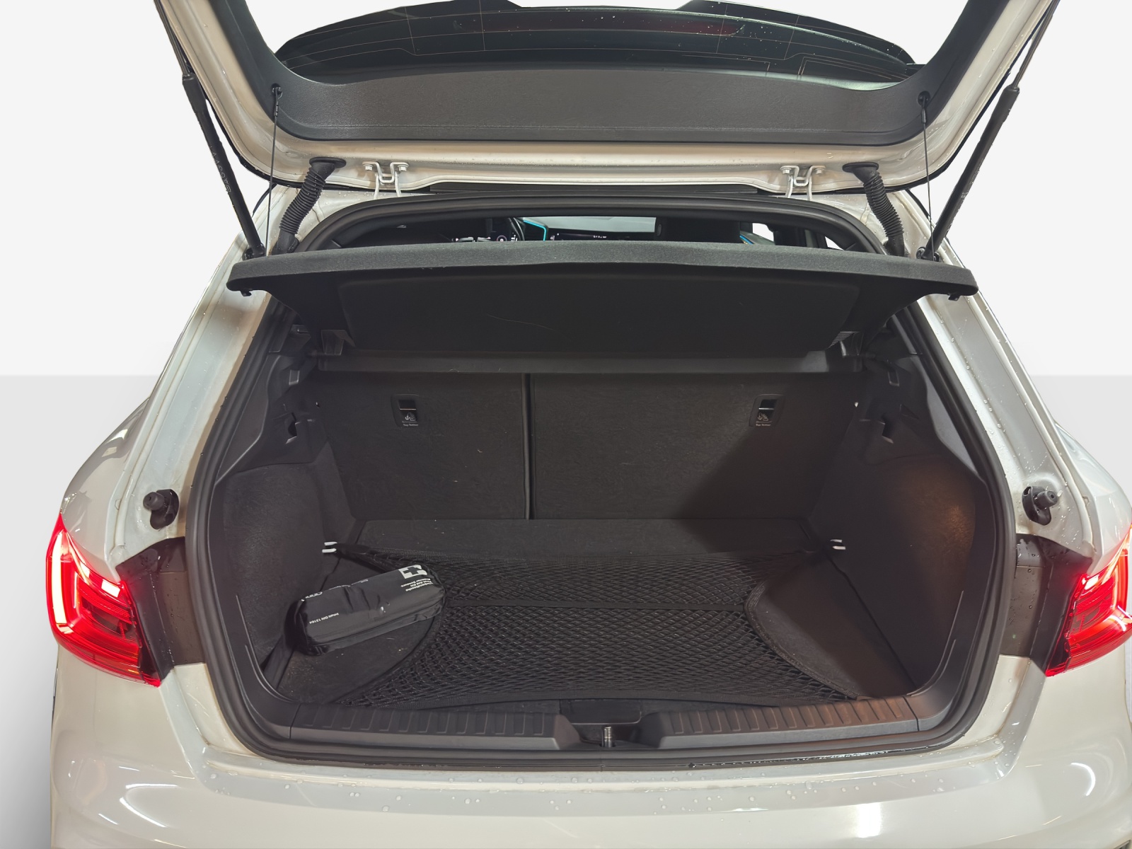 AUDI A1 allstreet 30 TFSI Attraction S-tronic-image-12