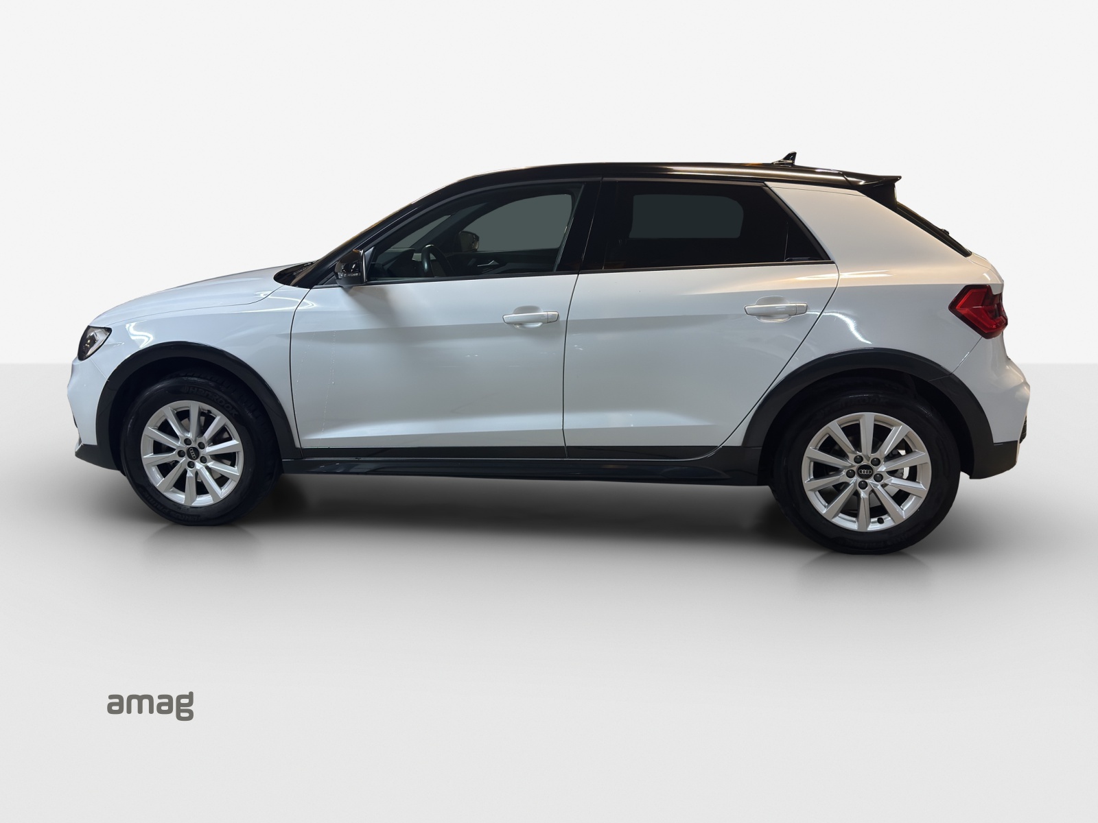 AUDI A1 allstreet 30 TFSI Attraction S-tronic-image-1