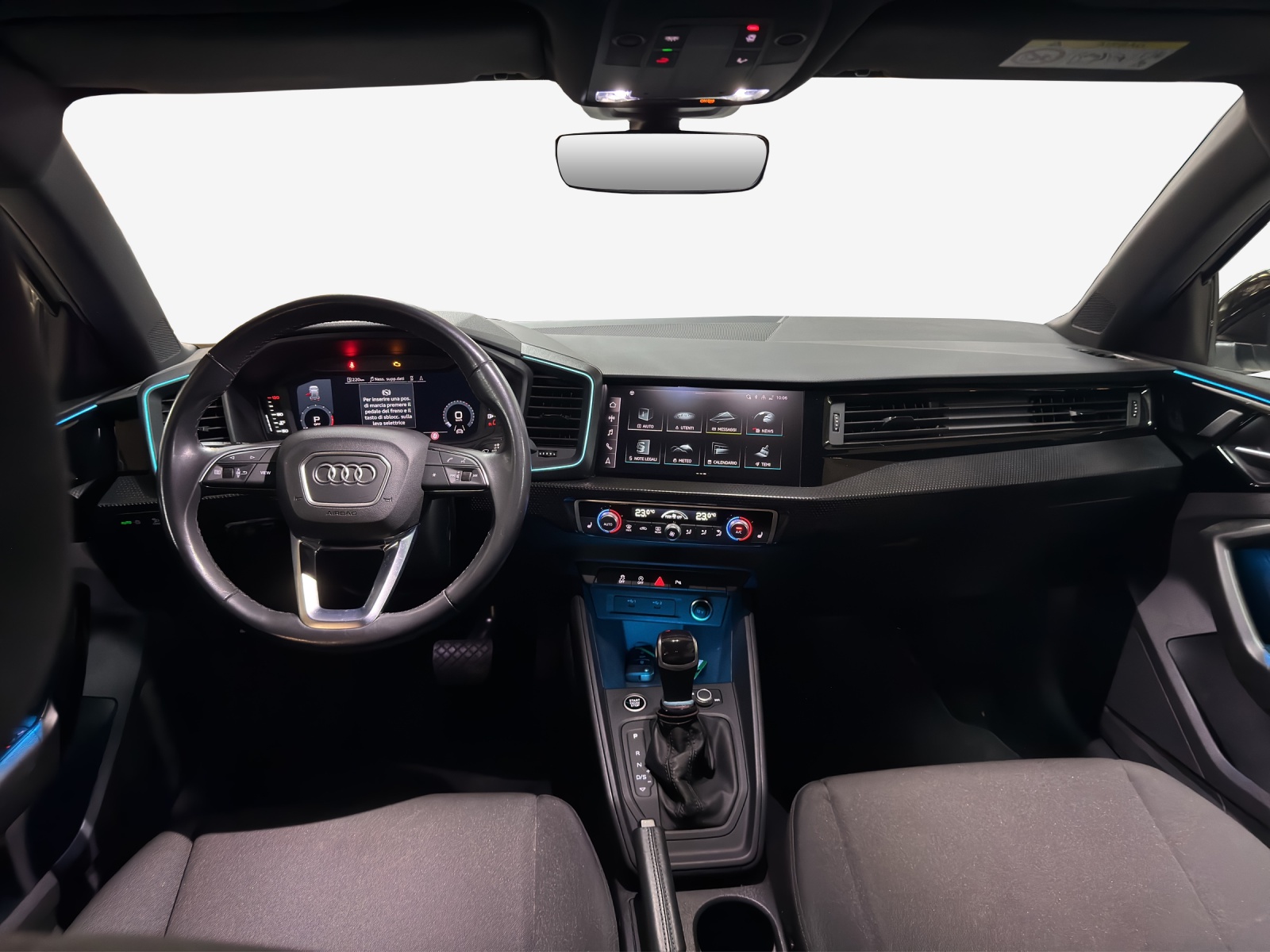 AUDI A1 allstreet 30 TFSI Attraction S-tronic-image-8