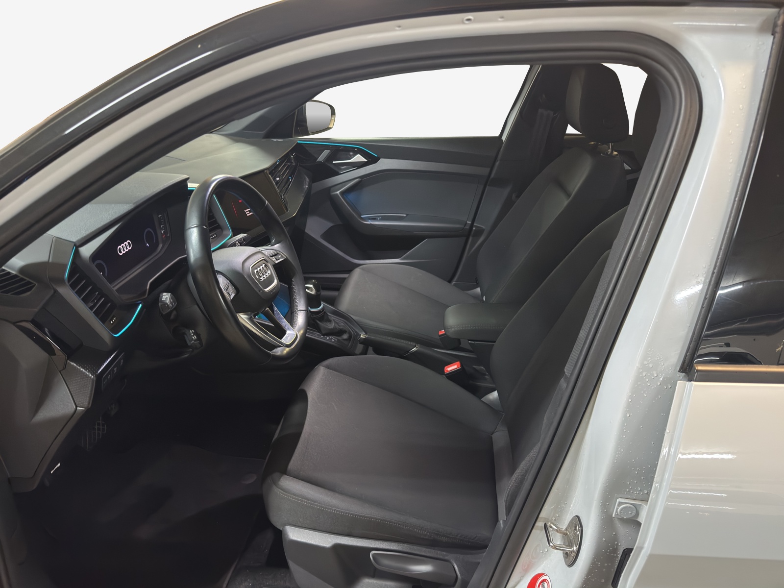 AUDI A1 allstreet 30 TFSI Attraction S-tronic-image-7