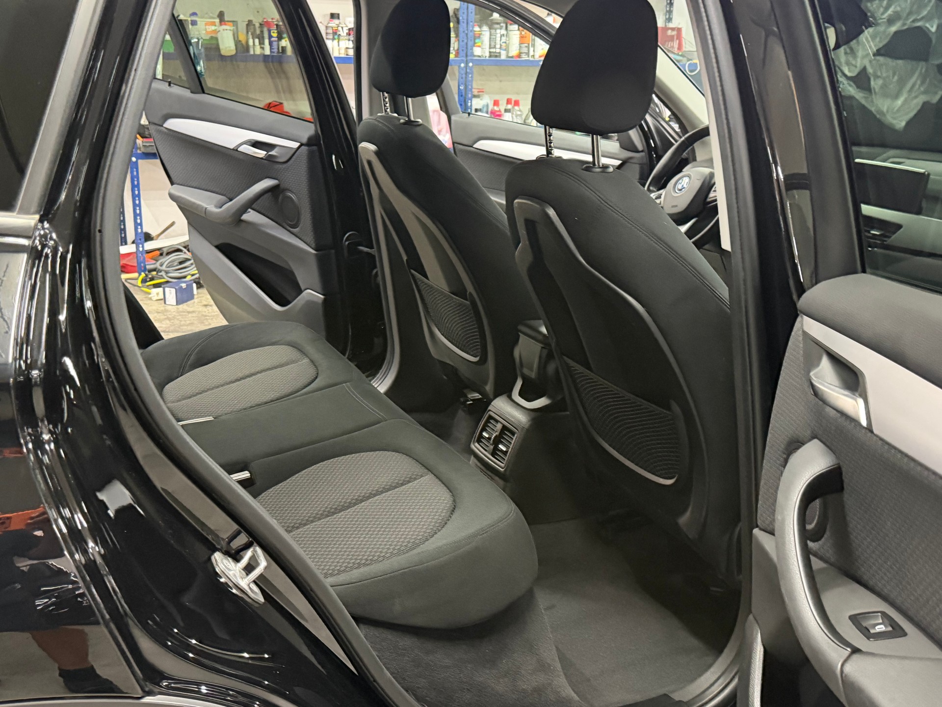BMW X1 xDrive 25e Steptronic-image-10