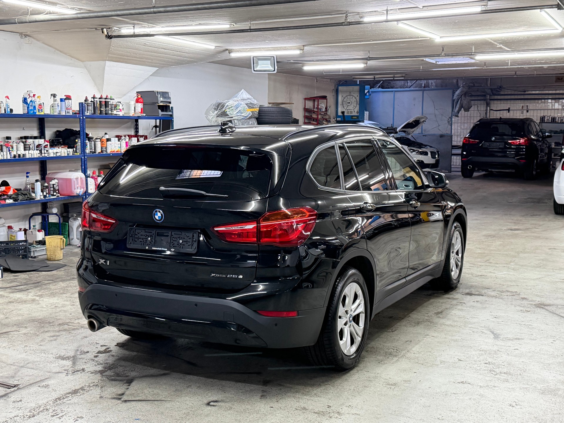 BMW X1 xDrive 25e Steptronic-image-5
