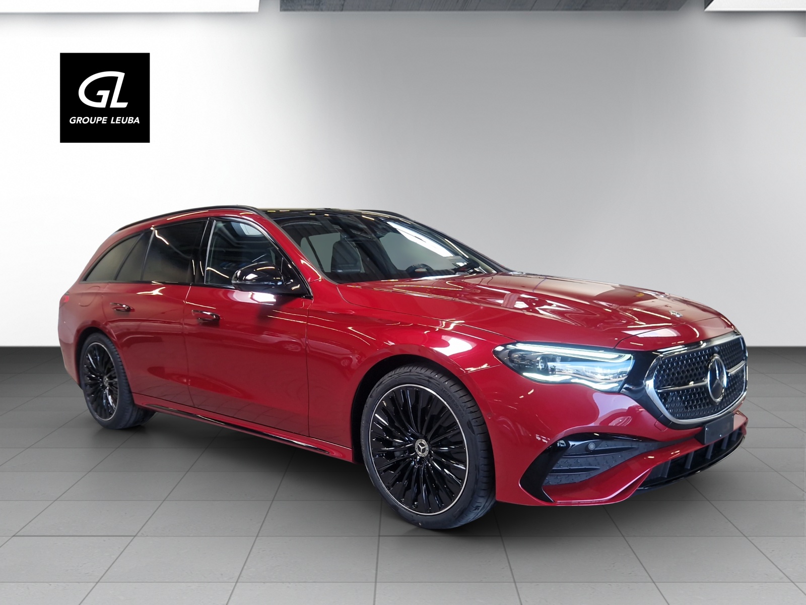 MERCEDES-BENZ E 220 d T 4Matic 9G-Tronic-image-0