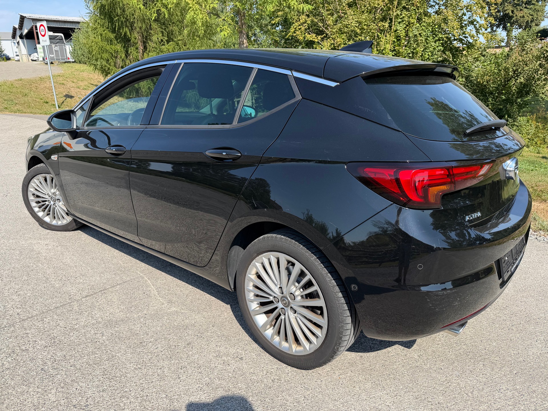 OPEL Astra 1.6 CDTi BiTurbo Dynamic-image-3