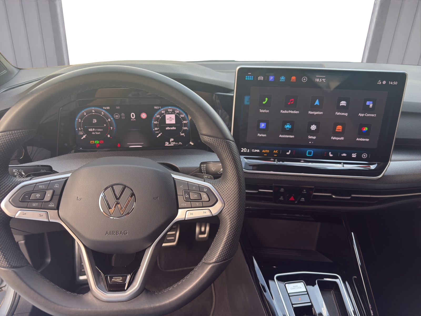 VW Golf 2.0 TSI R-Line DSG 4 Motion-image-11