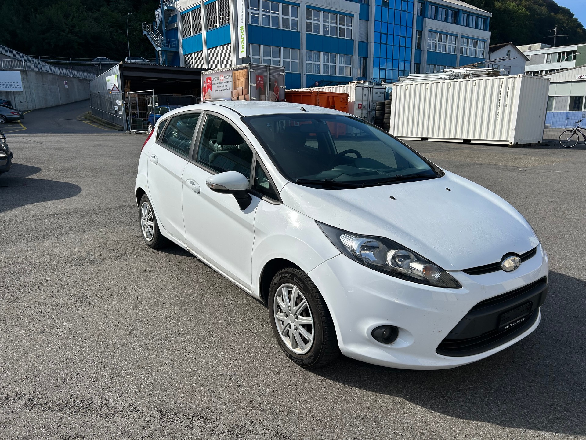 FORD Fiesta 1.4 16V Trend-image-1