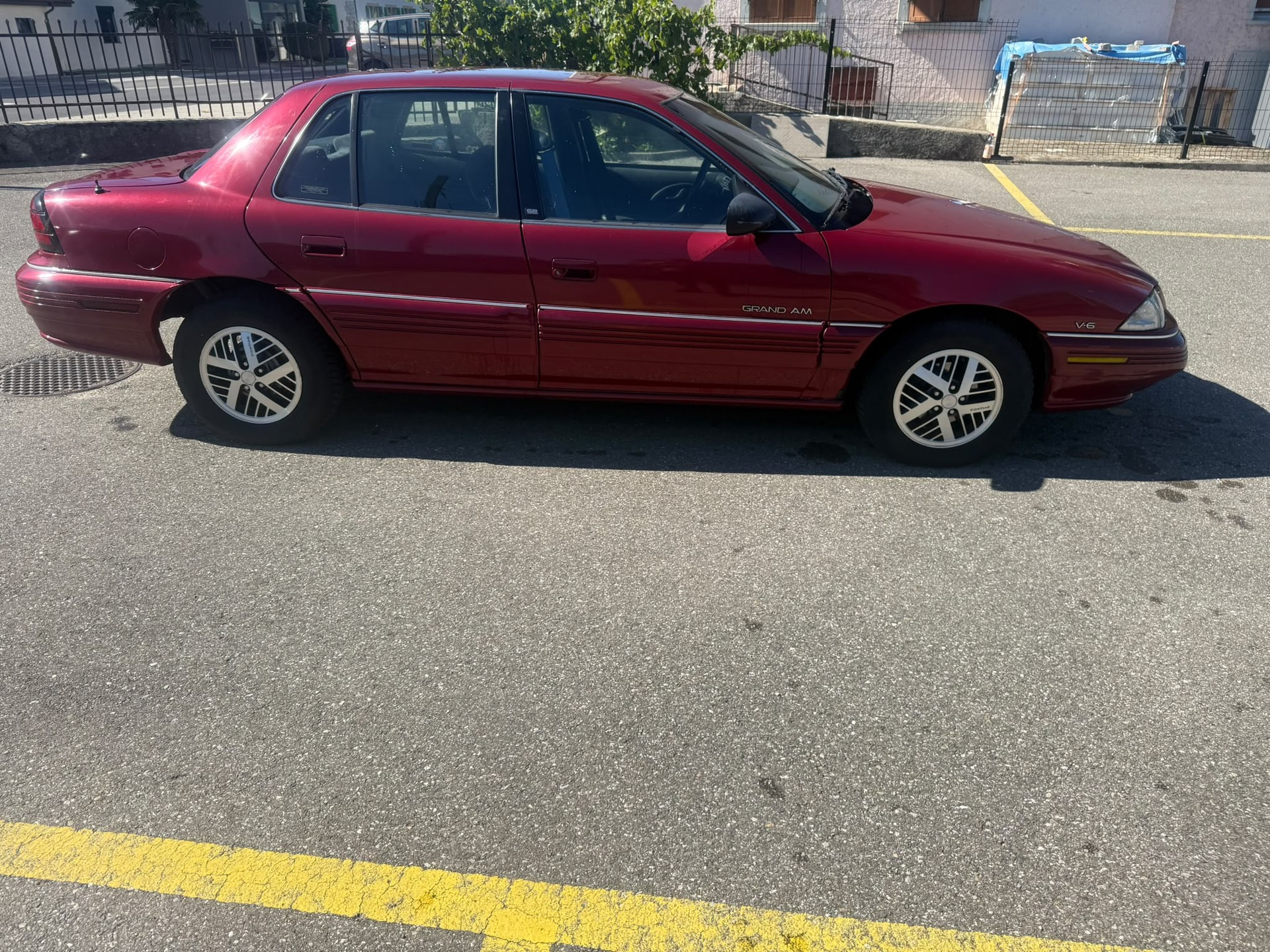 PONTIAC Grand-AM 3.3 SE-image-3
