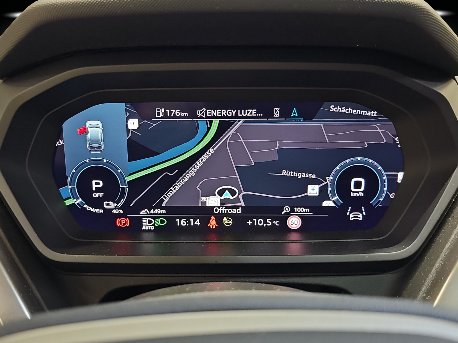 AUDI Q4 e-tron 50 quattro-image-12
