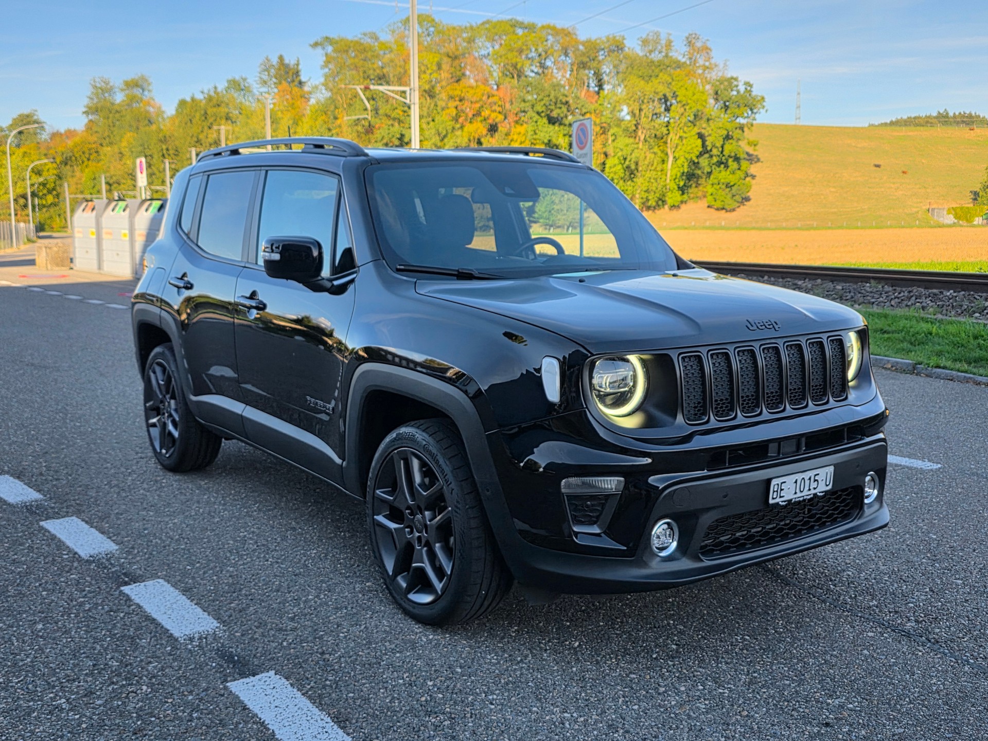 JEEP Renegade 1.3 Turbo S AWD-image-4