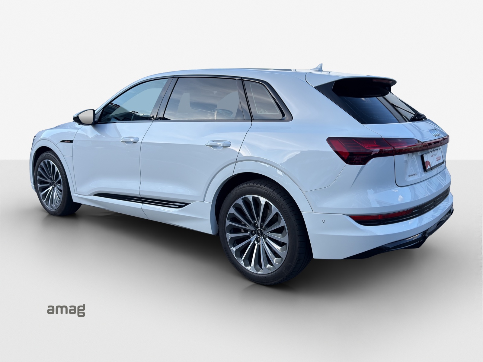 AUDI e-tron 50 S Line Attraction quattro-image-2