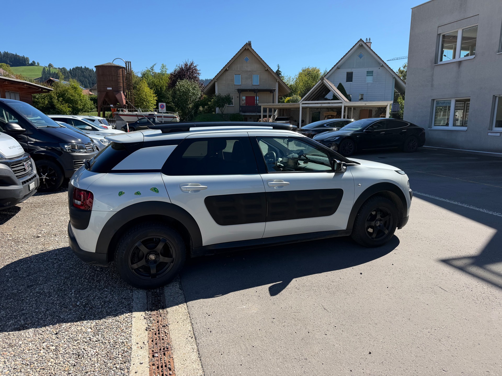 CITROEN C4 Cactus 1.6 e-HDi Feel ETG6-image-3