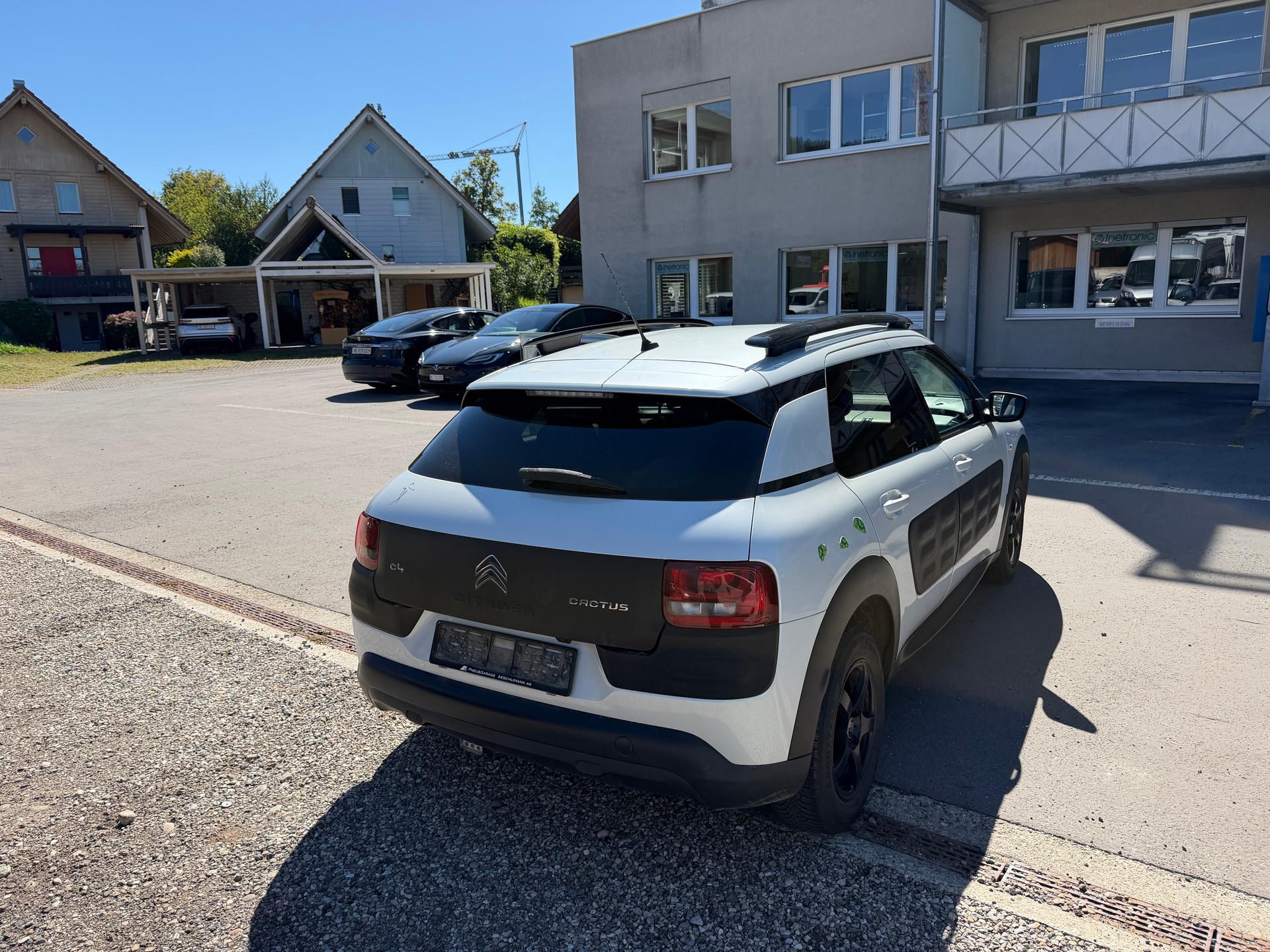 CITROEN C4 Cactus 1.6 e-HDi Feel ETG6-image-5