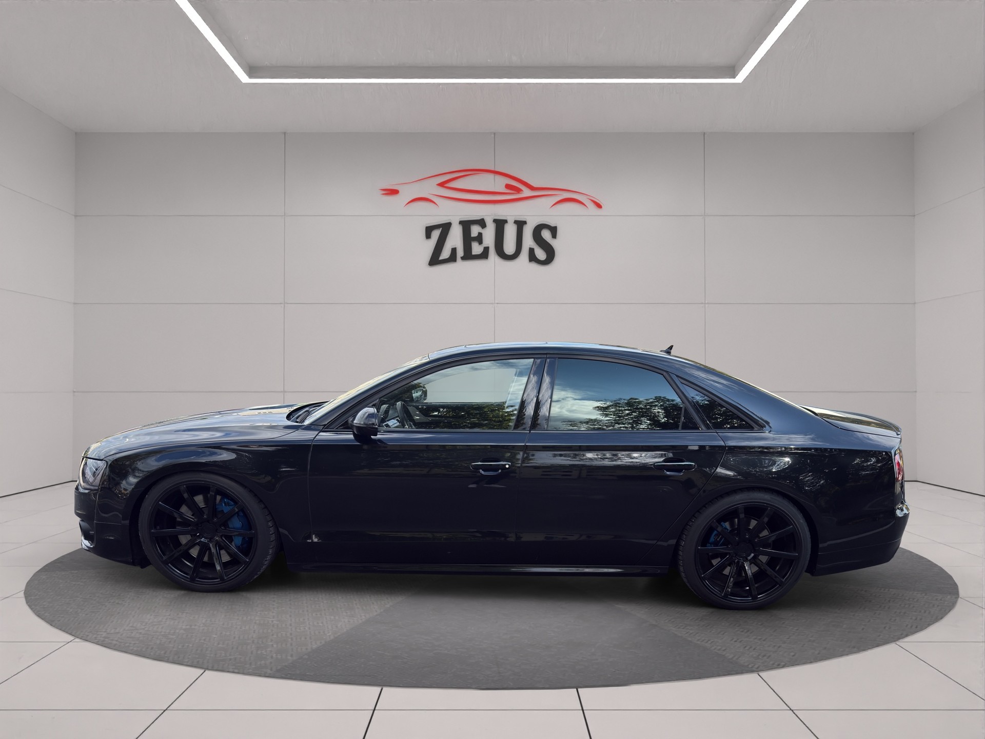 AUDI S8 4.0 TFSI V8 quattro tiptronic-image-3