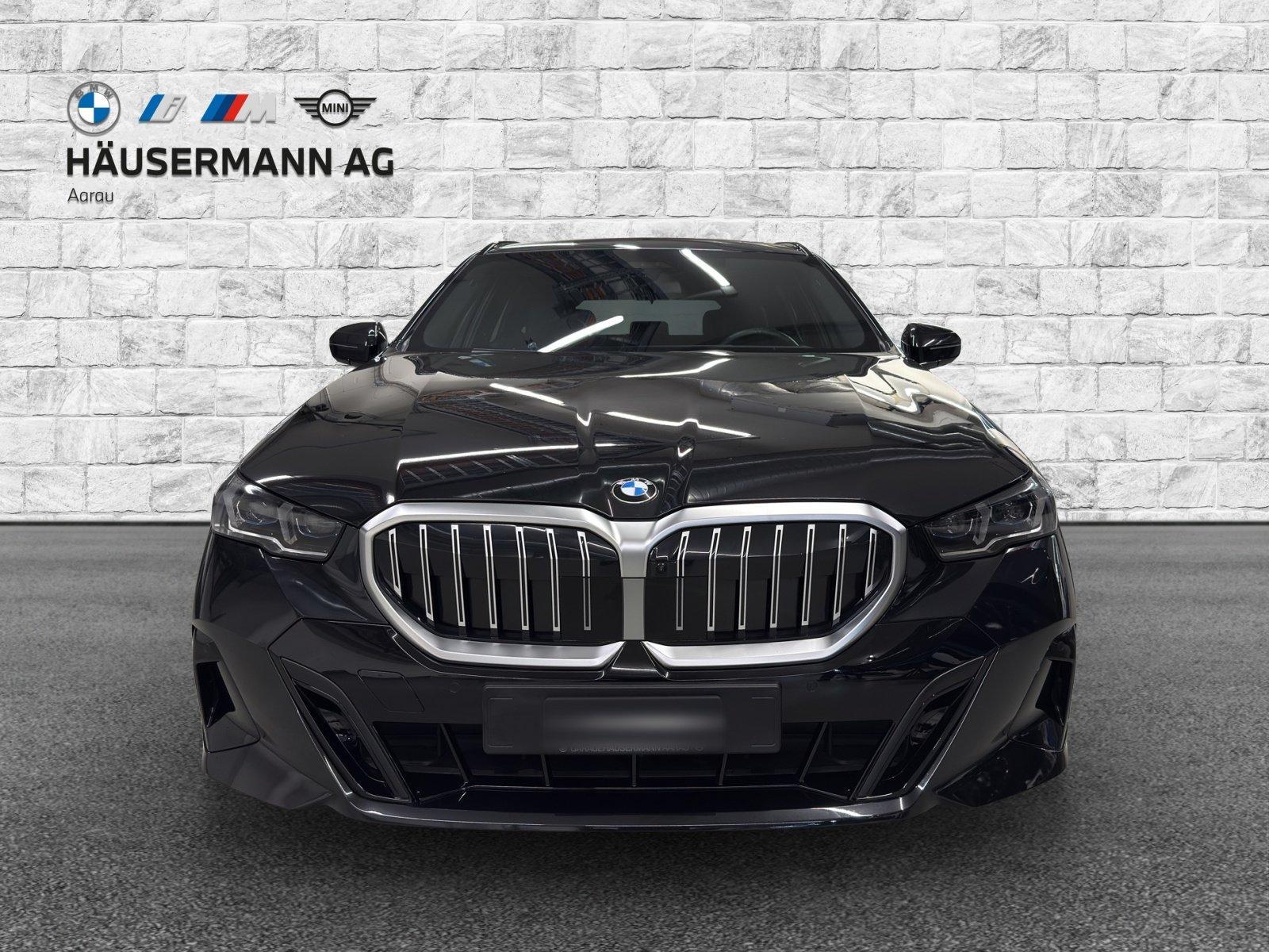 BMW 520d xDrive Touring M Sport-image-1