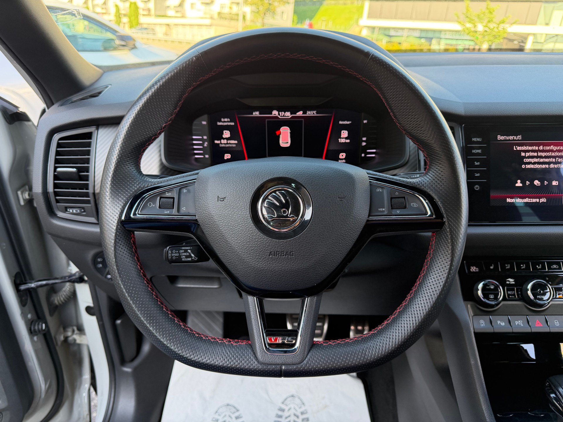 SKODA Kodiaq 2.0 Bi-TDI SCR RS 4x4 DSG-image-10