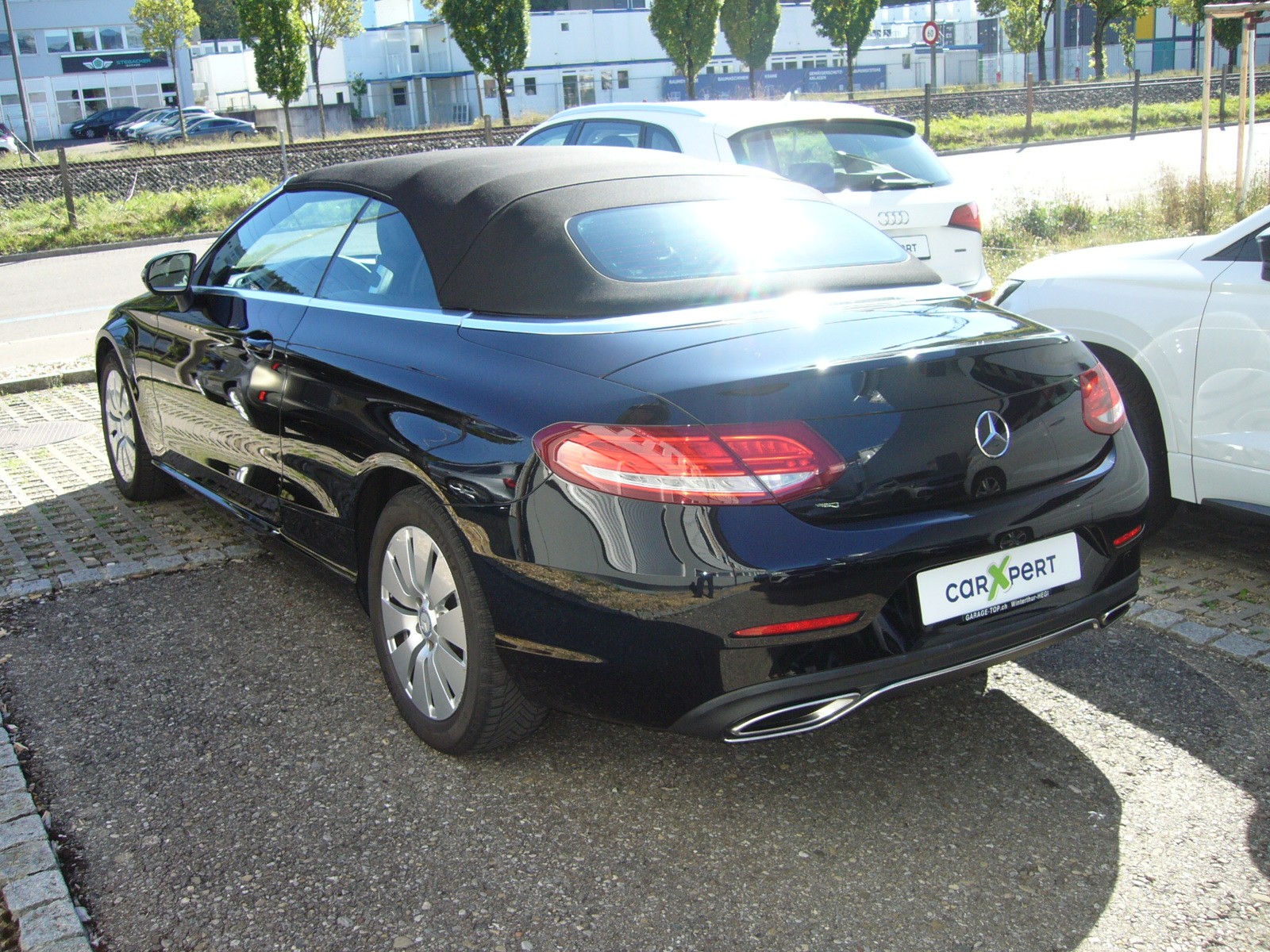 MERCEDES-BENZ C 200 Cabriolet 4Matic 9G-Tronic-image-2
