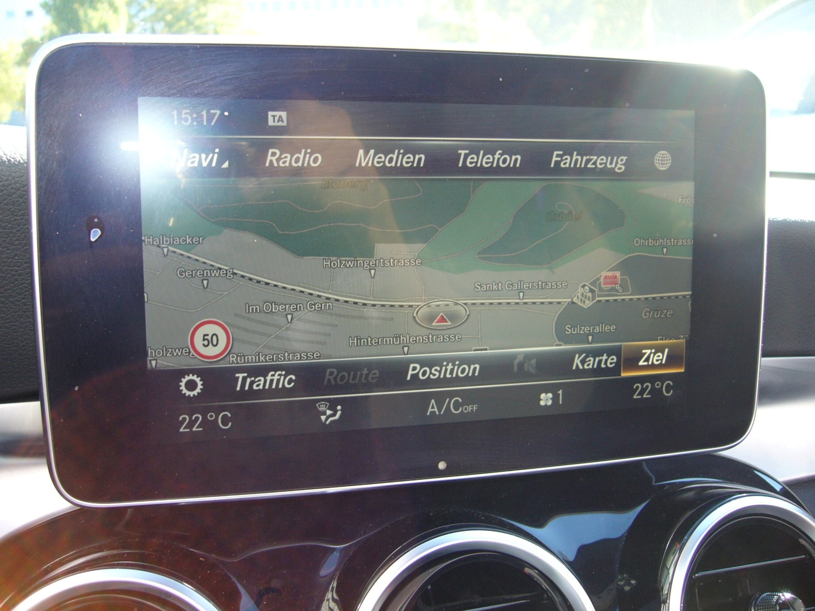 MERCEDES-BENZ C 200 Cabriolet 4Matic 9G-Tronic-image-7