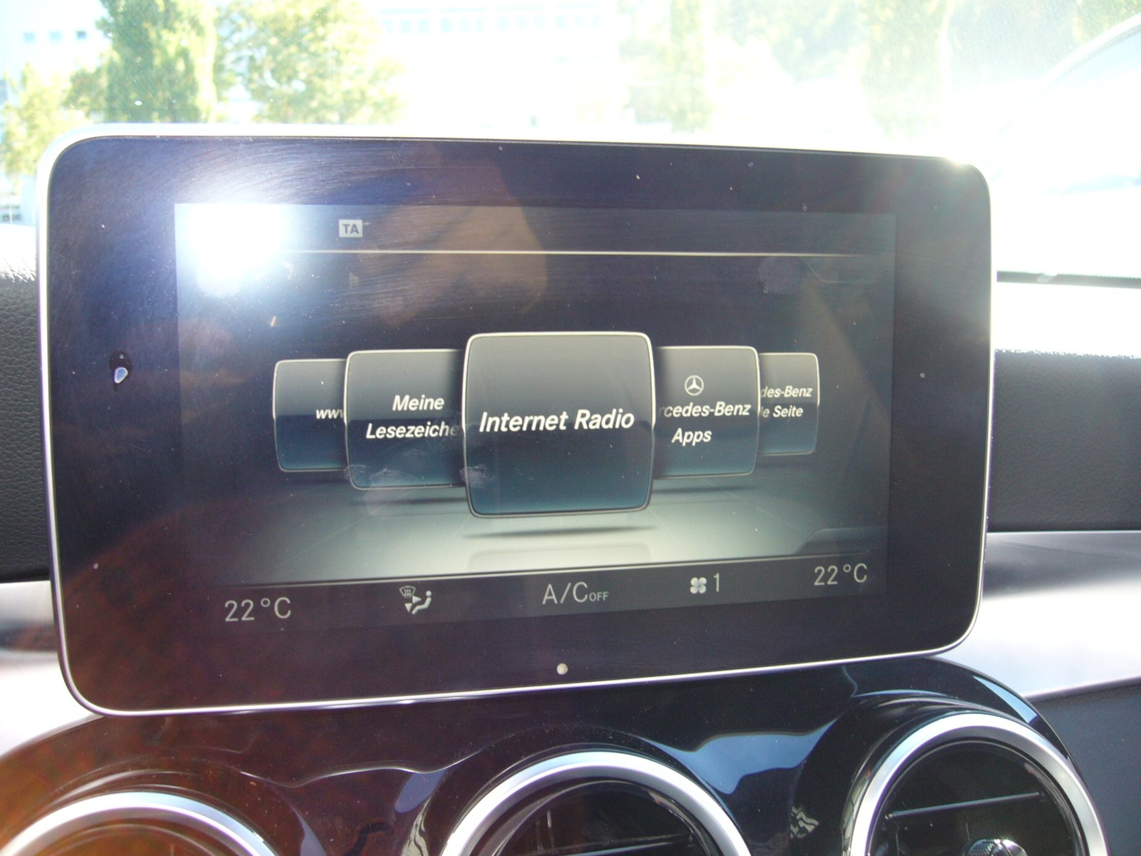MERCEDES-BENZ C 200 Cabriolet 4Matic 9G-Tronic-image-16