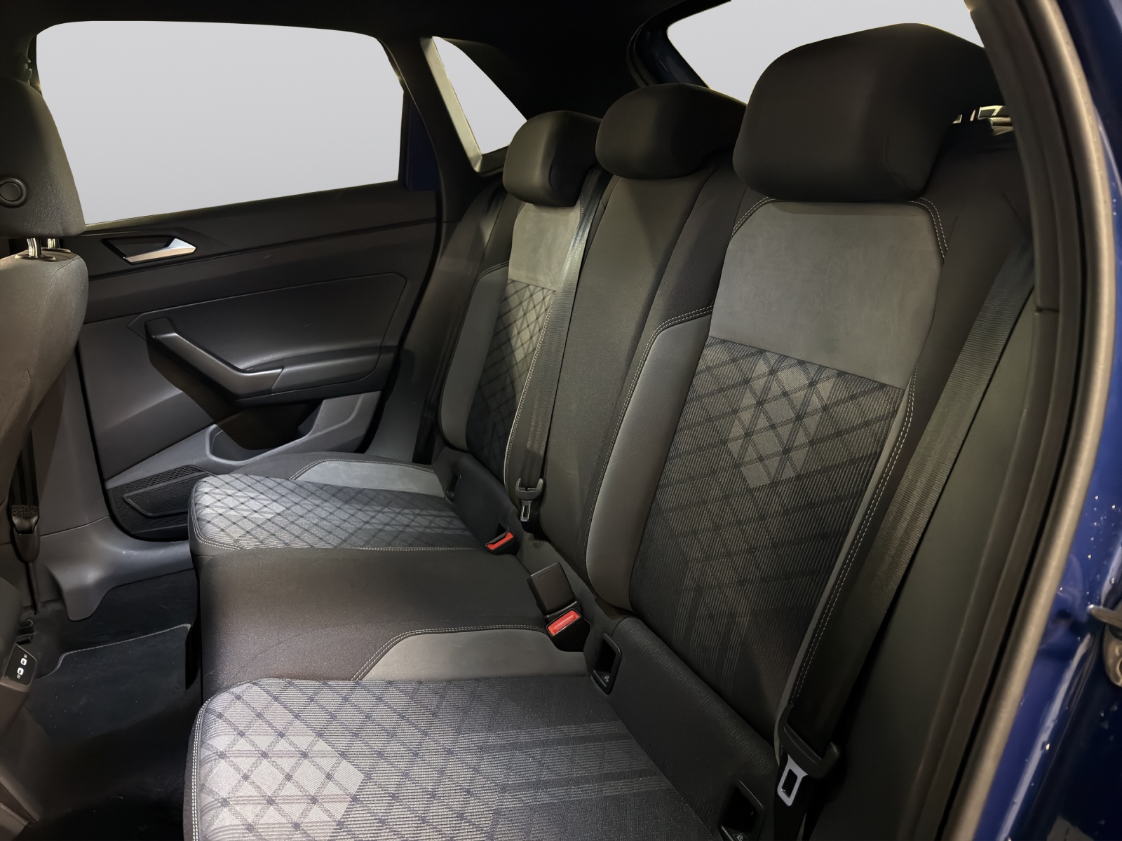 VW Polo 1.0 TSI R-Line DSG-image-8