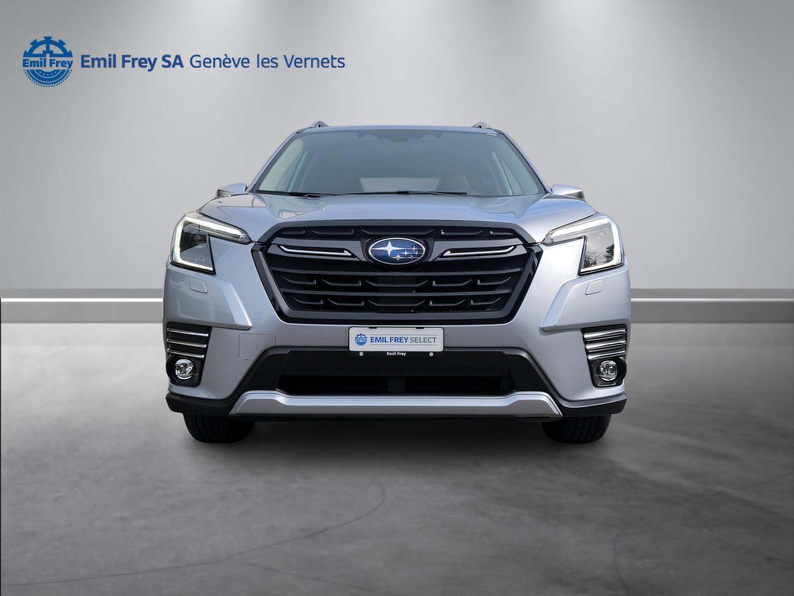 SUBARU Forester Station 2.0i e-Boxer Luxury-image-1