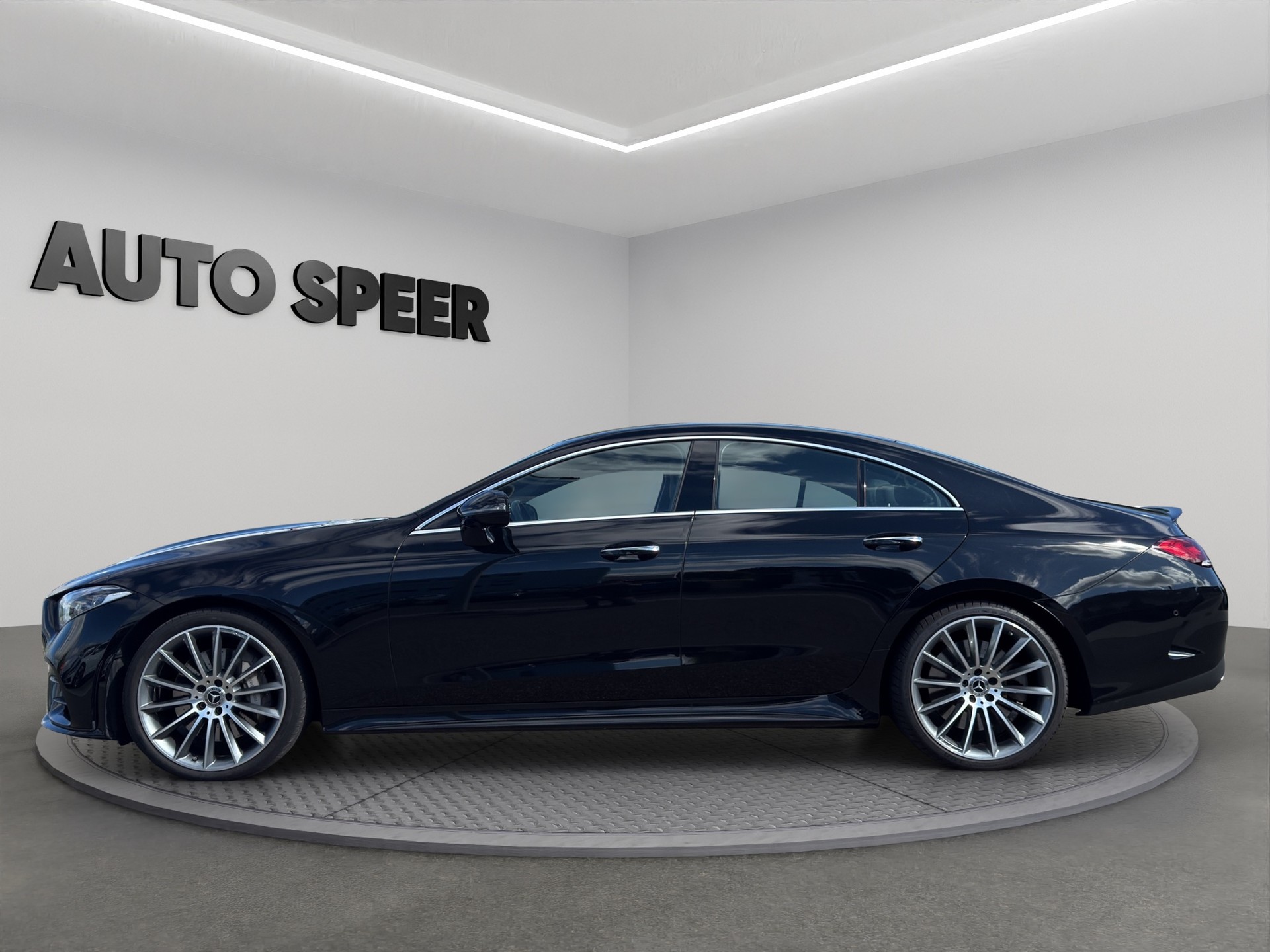 MERCEDES-BENZ CLS 450 AMG Line 4matic-showroom-element-1