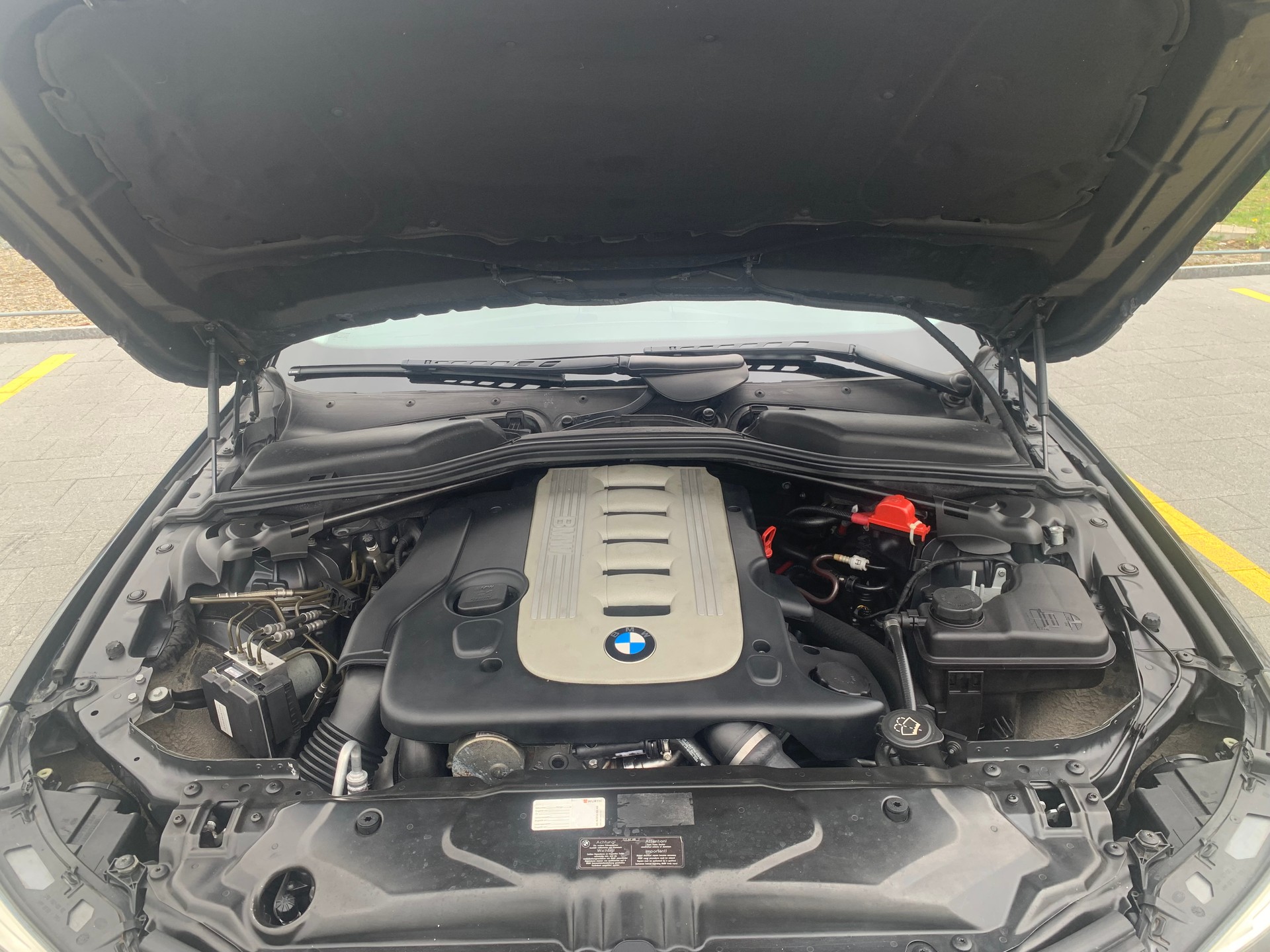 BMW 525d-image-4