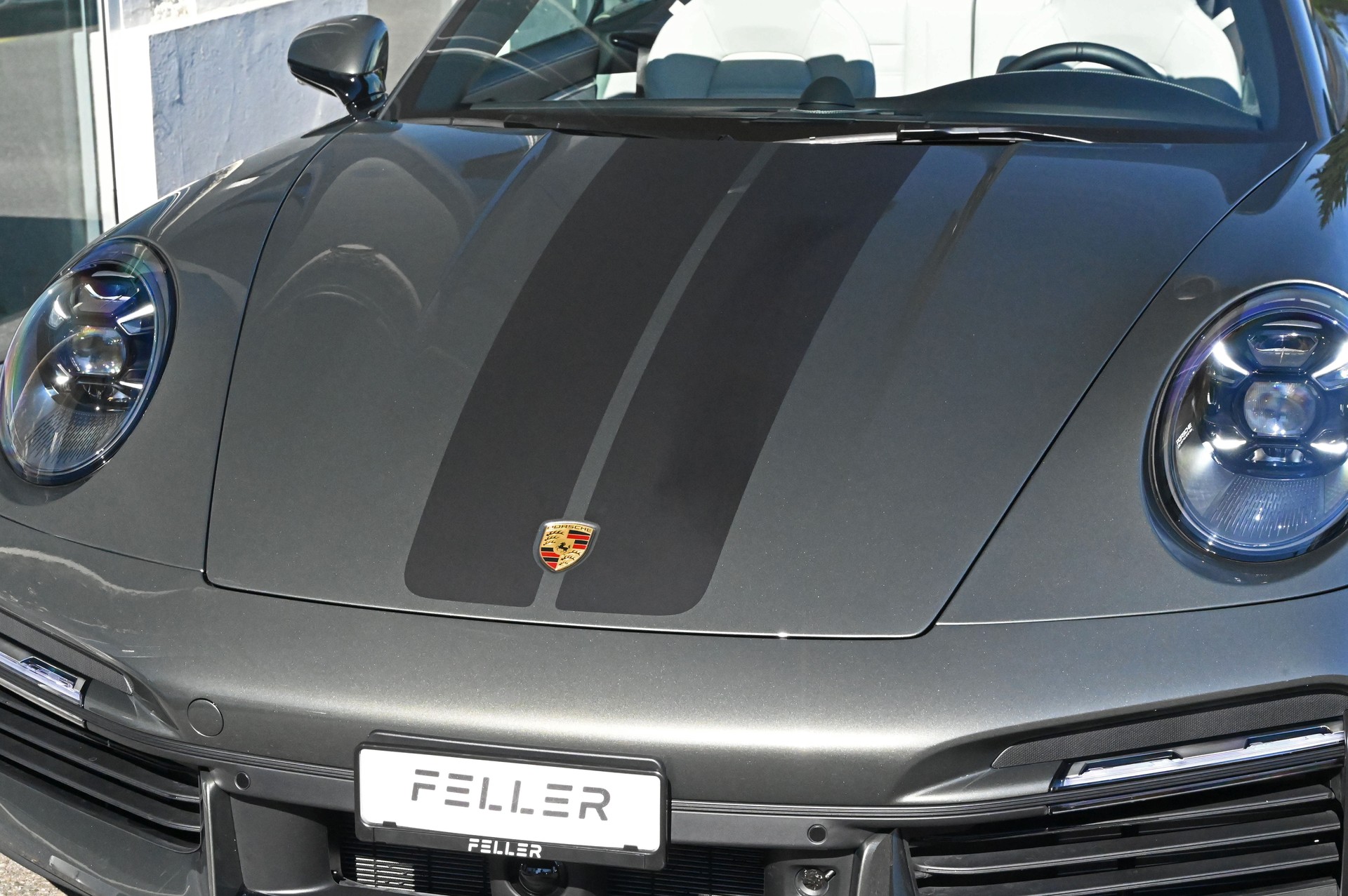 PORSCHE 911 Turbo S Cabriolet PDK-image-3