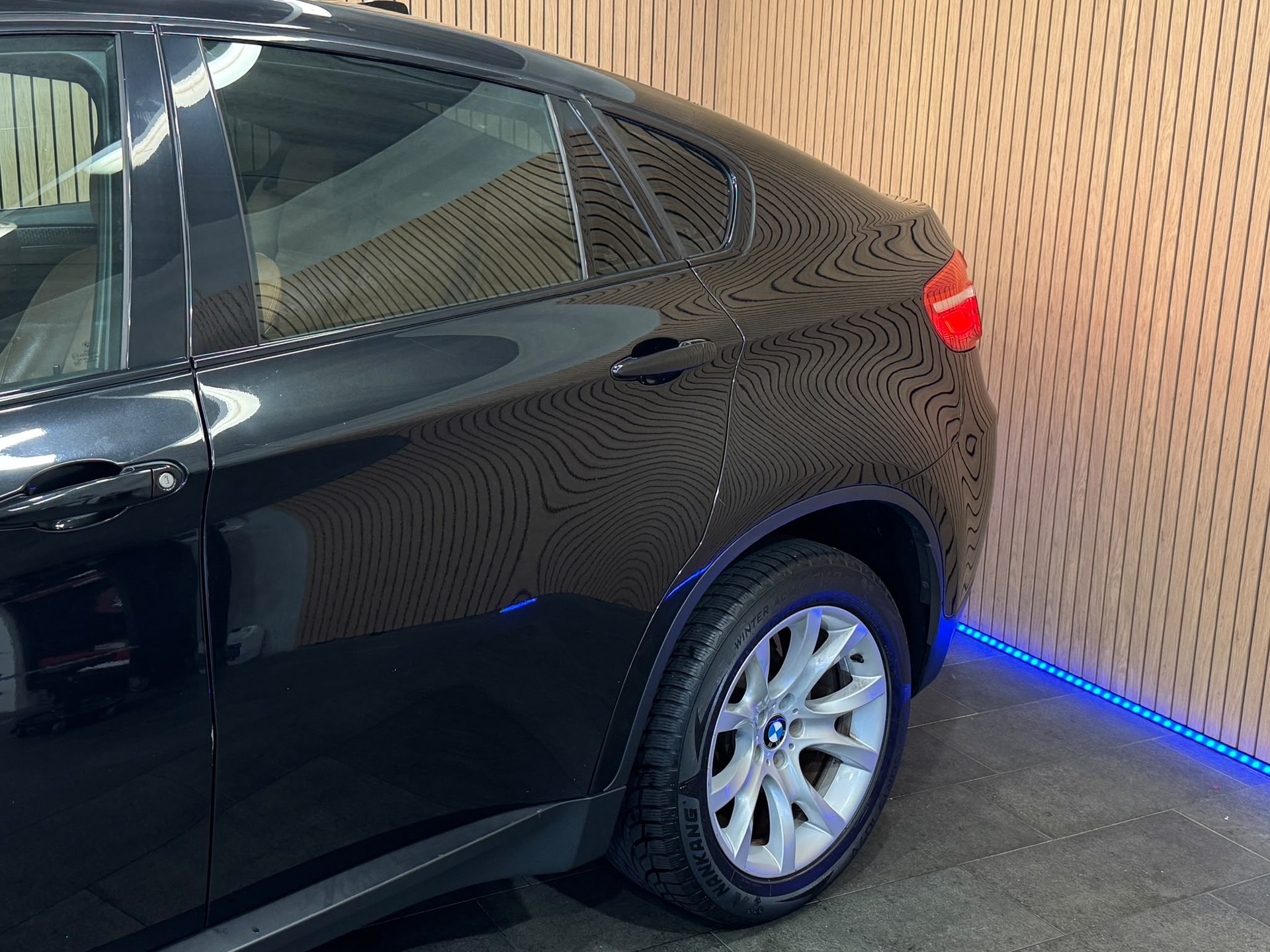 BMW X6 xDrive 30d Steptronic-image-3