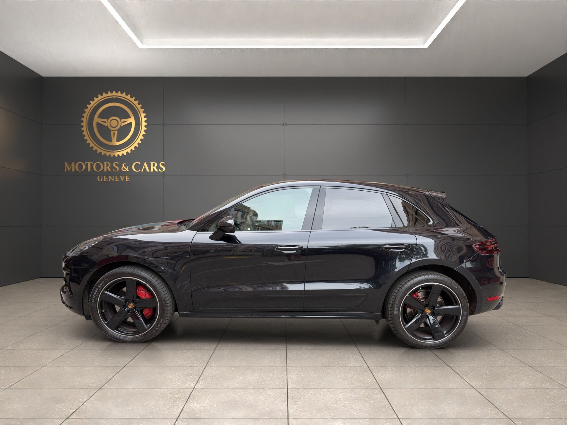 PORSCHE Macan Turbo PDK-image-4
