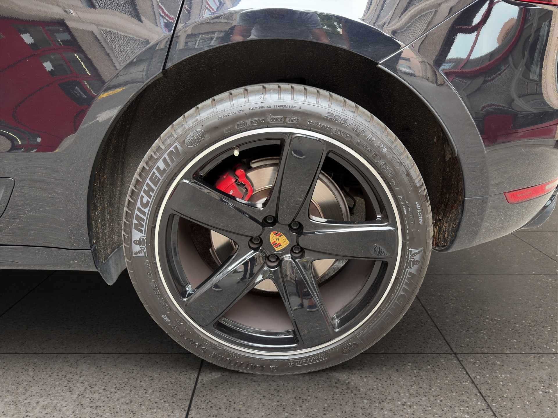 PORSCHE Macan Turbo PDK-image-8