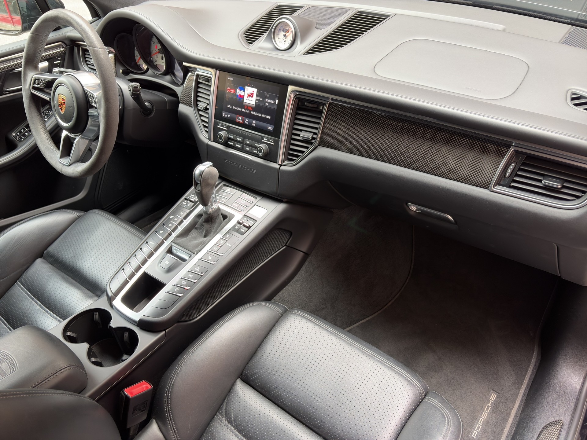 PORSCHE Macan Turbo PDK-image-11