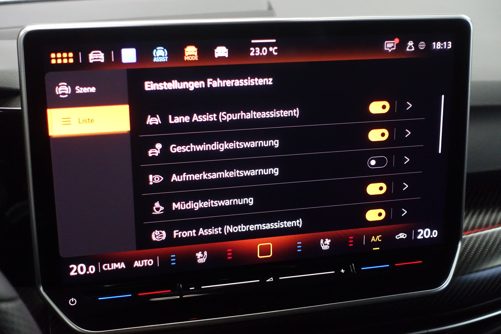 VW Golf VIII 2.0 TSI R Black Edition DSG 4motion **neues Modell**-image-24